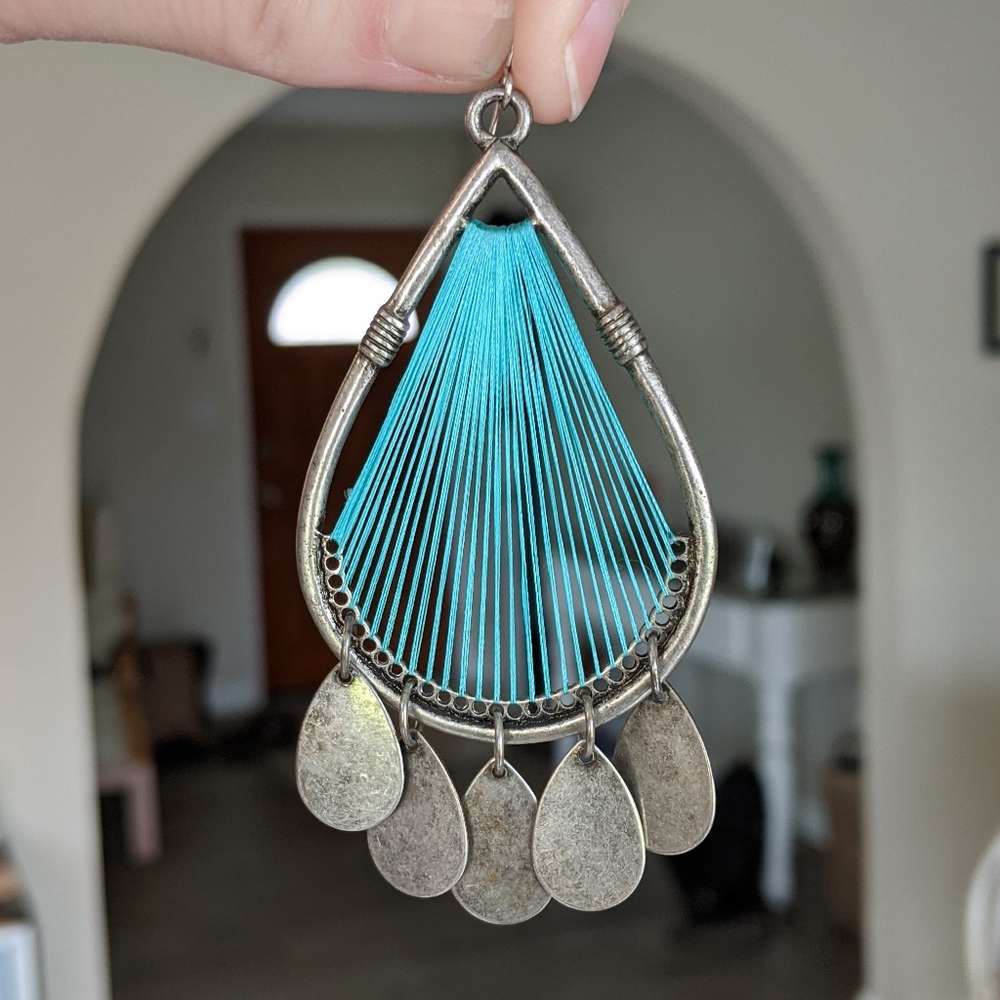 Turquoise & silver statement earrings - Picture 4 of 6